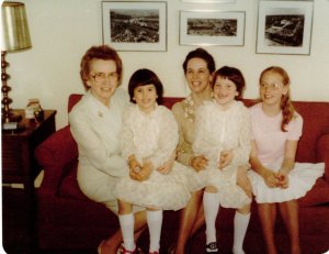 Grandma, Sharon, Mom, Nancy, Cathy